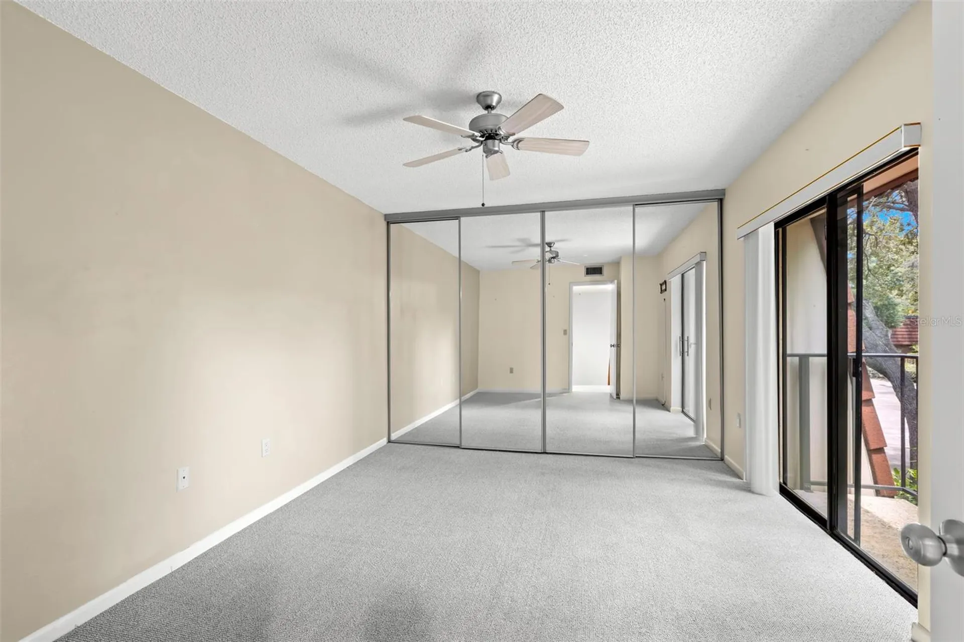 2712 12th Court Palm Harbor FL 34684