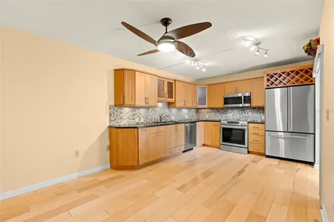 2712 12th Court Palm Harbor FL 34684