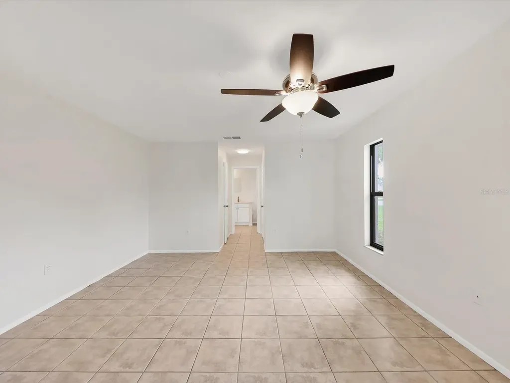2102 Country Meadows Place Sarasota FL 34235