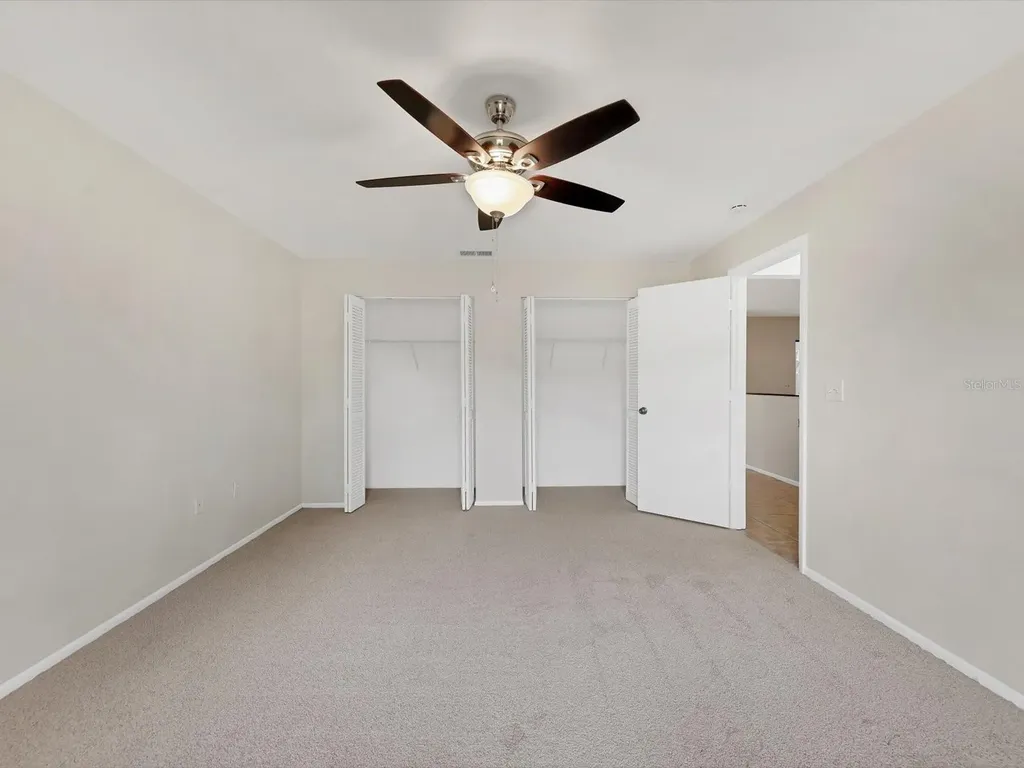 2102 Country Meadows Place Sarasota FL 34235