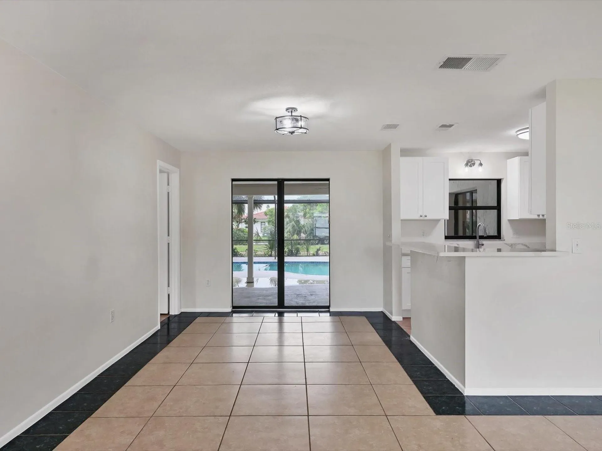 2102 Country Meadows Place Sarasota FL 34235