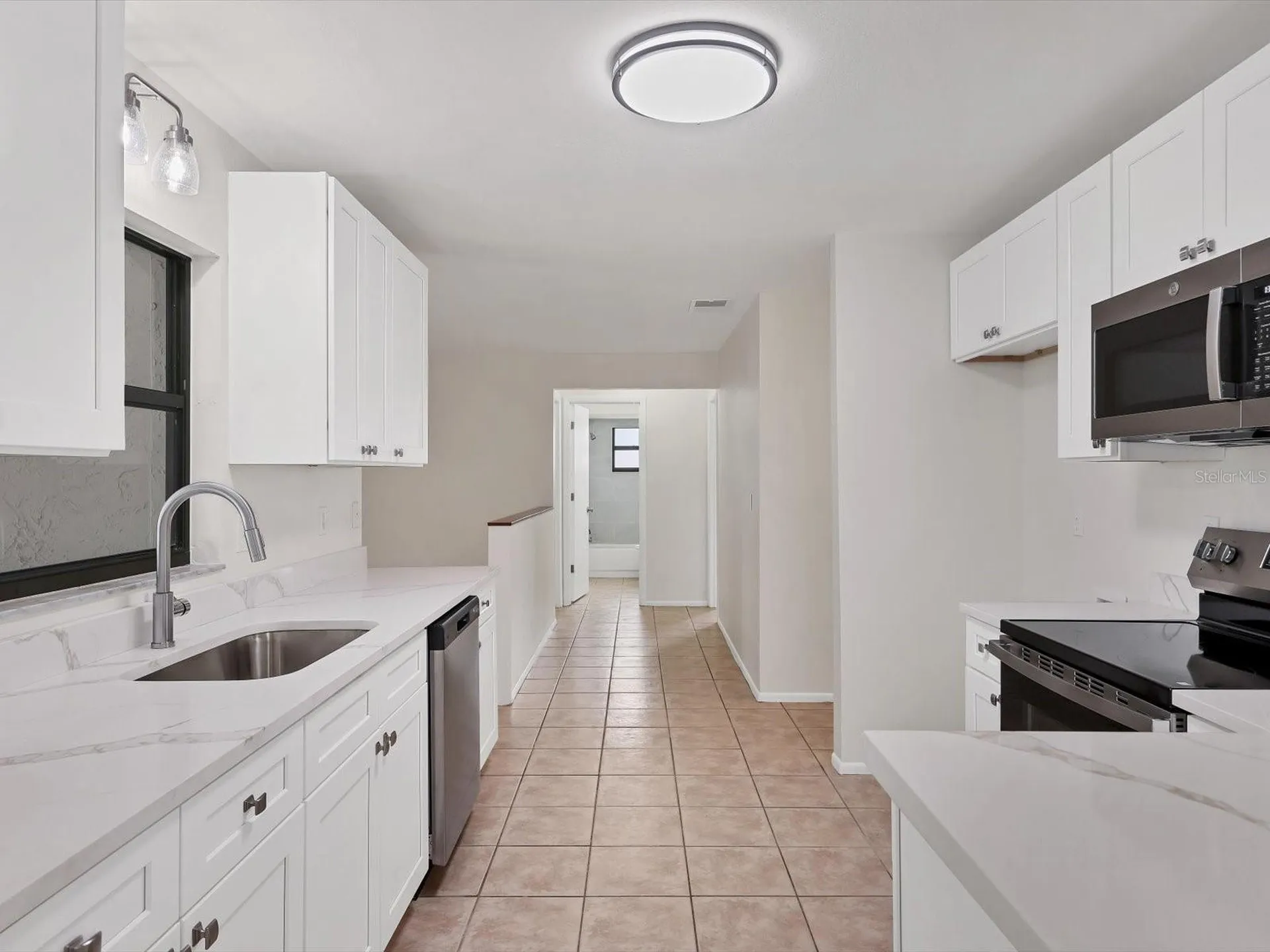 2102 Country Meadows Place Sarasota FL 34235