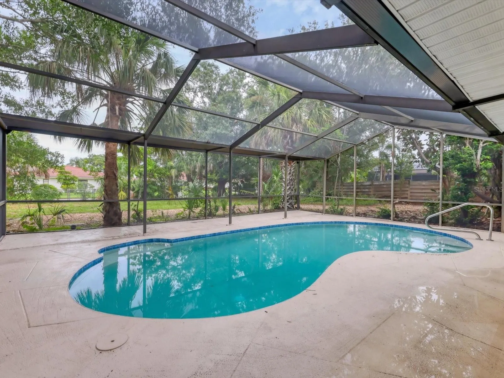 2102 Country Meadows Place Sarasota FL 34235