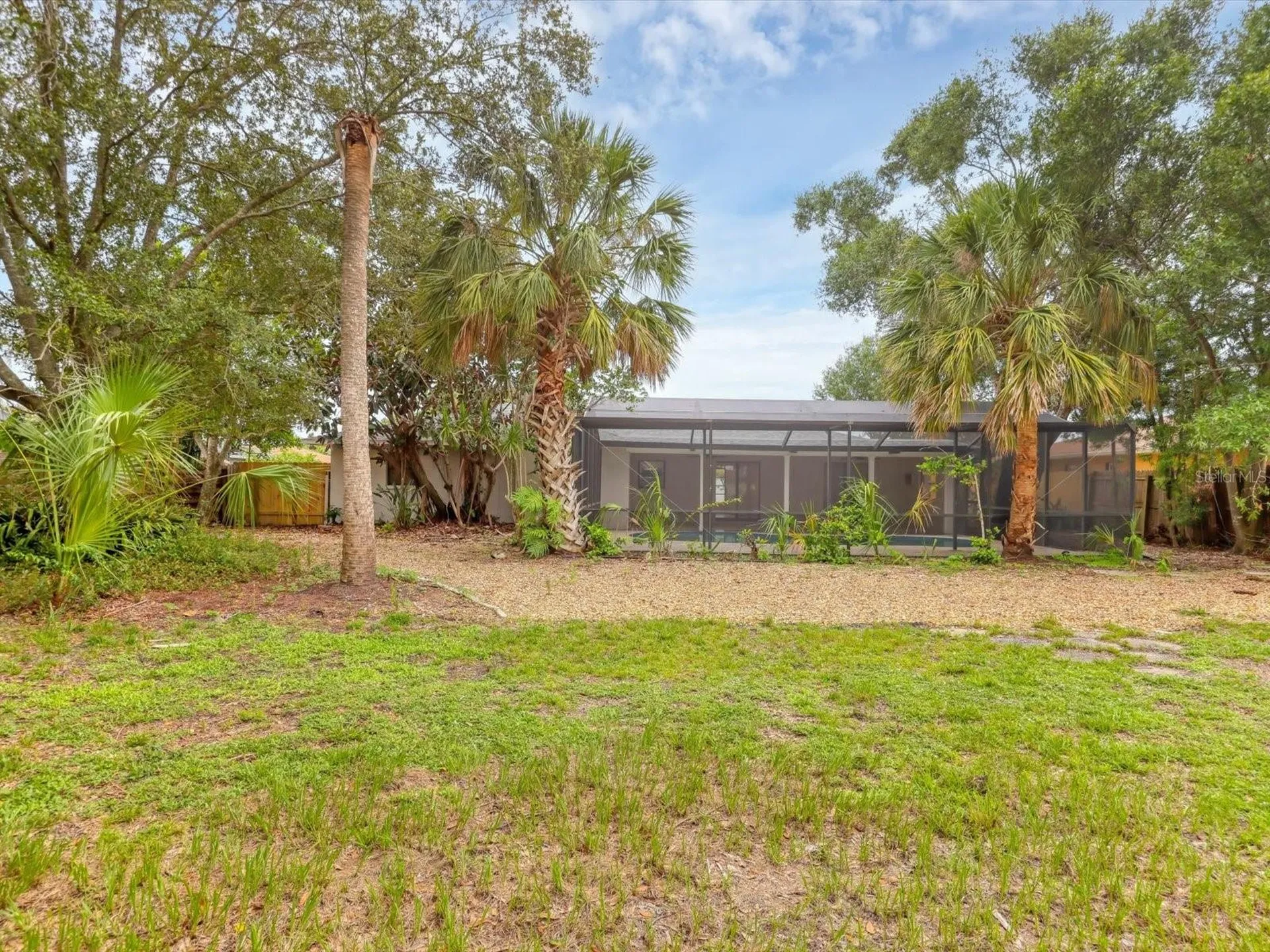 2102 Country Meadows Place Sarasota FL 34235