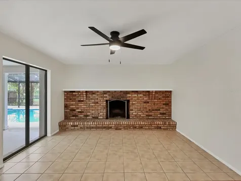 2102 Country Meadows Place Sarasota FL 34235