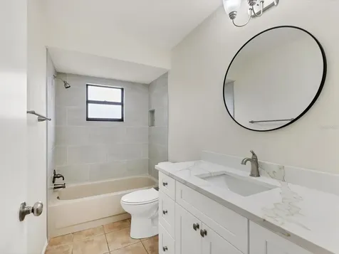 2102 Country Meadows Place Sarasota FL 34235