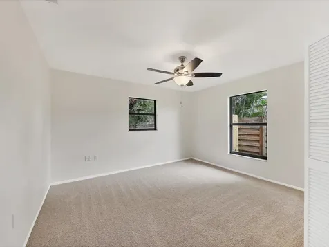 2102 Country Meadows Place Sarasota FL 34235