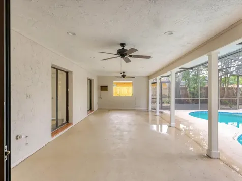 2102 Country Meadows Place Sarasota FL 34235