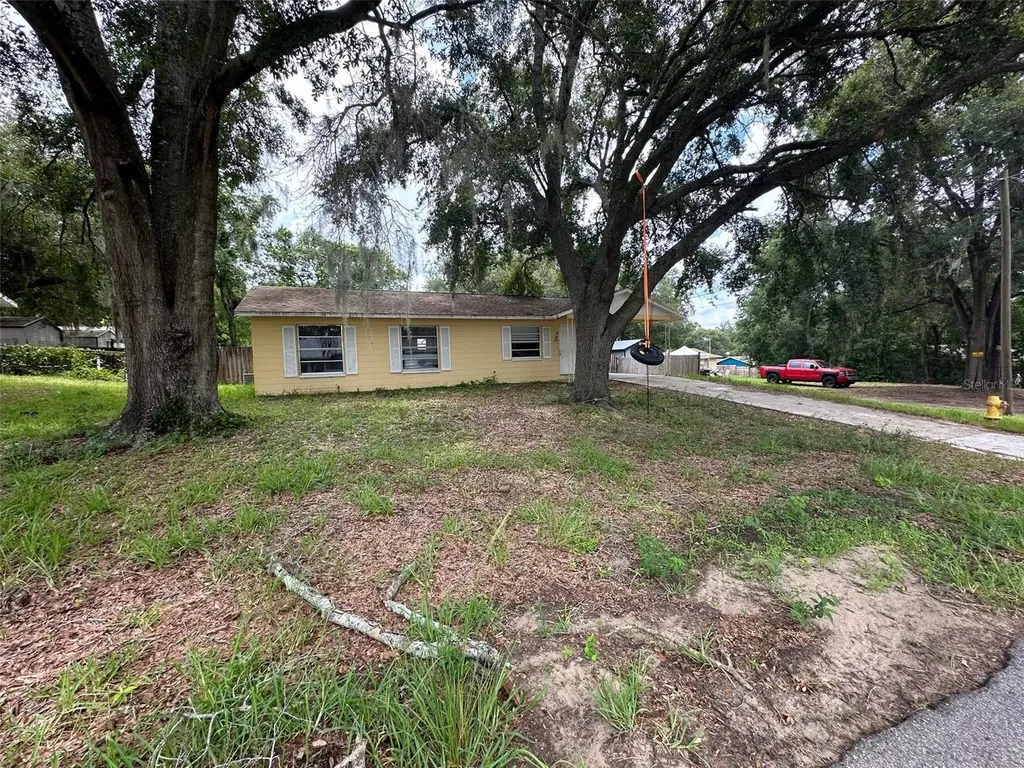 27143 Wakefield Drive Brooksville FL 34602