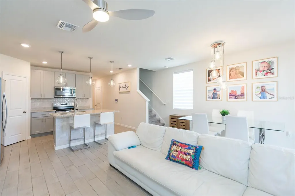 2760 Emory Sound Place Brandon FL 33510