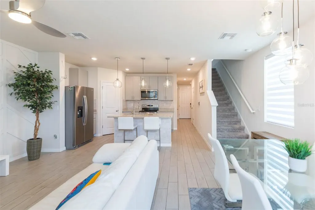 2760 Emory Sound Place Brandon FL 33510