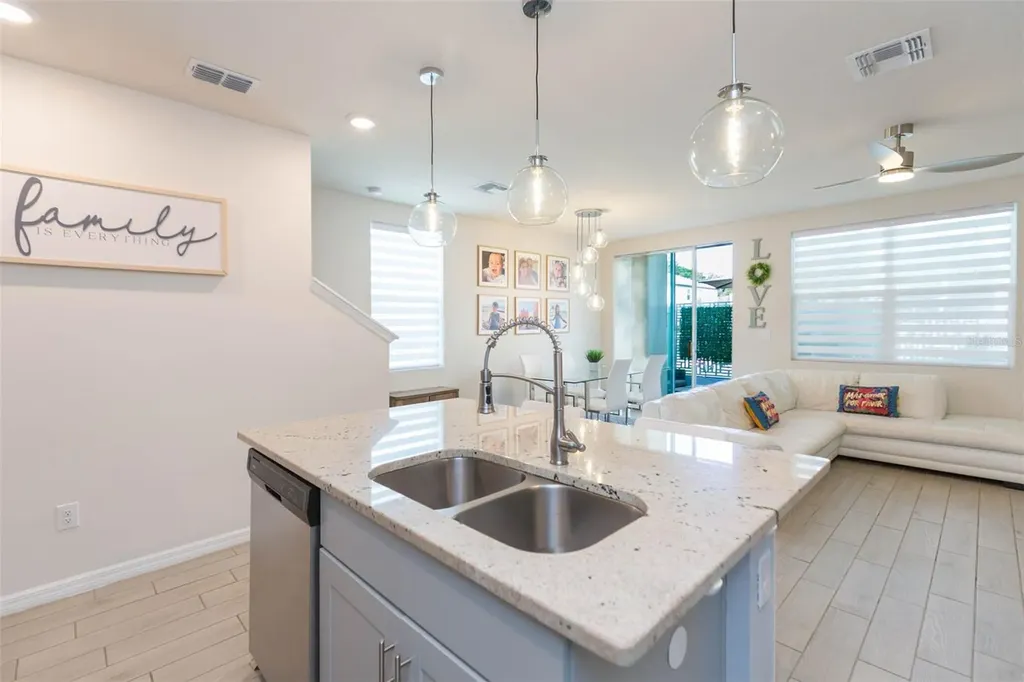 2760 Emory Sound Place Brandon FL 33510