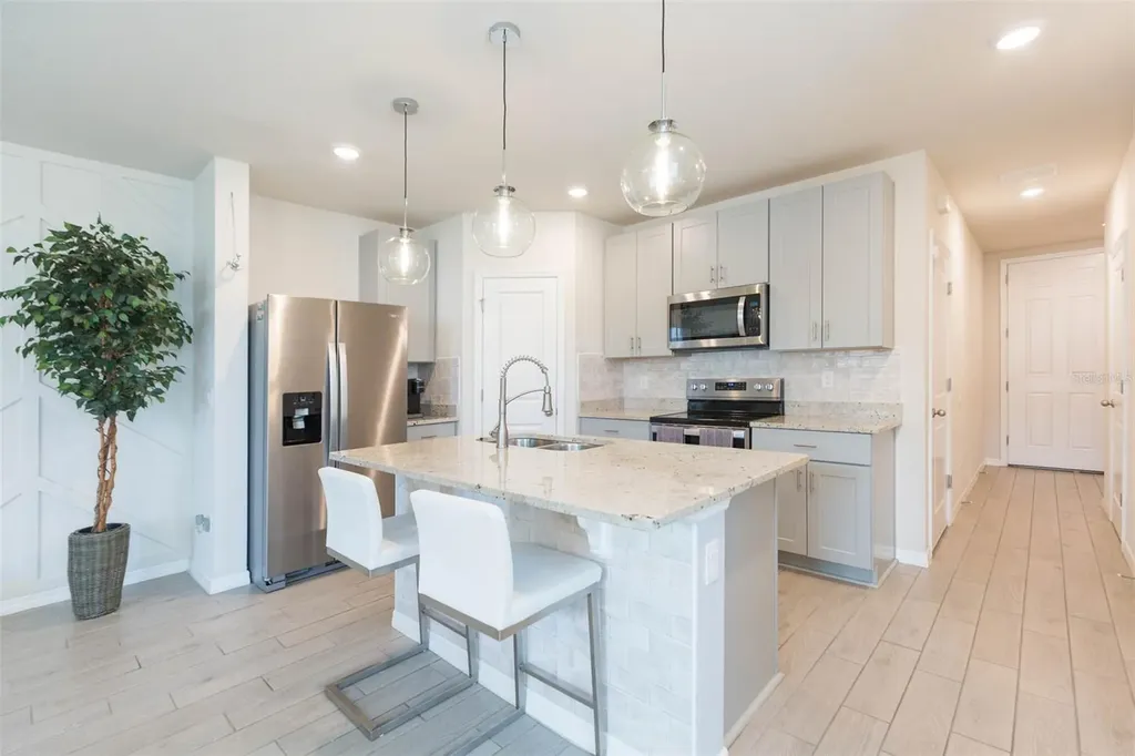 2760 Emory Sound Place Brandon FL 33510