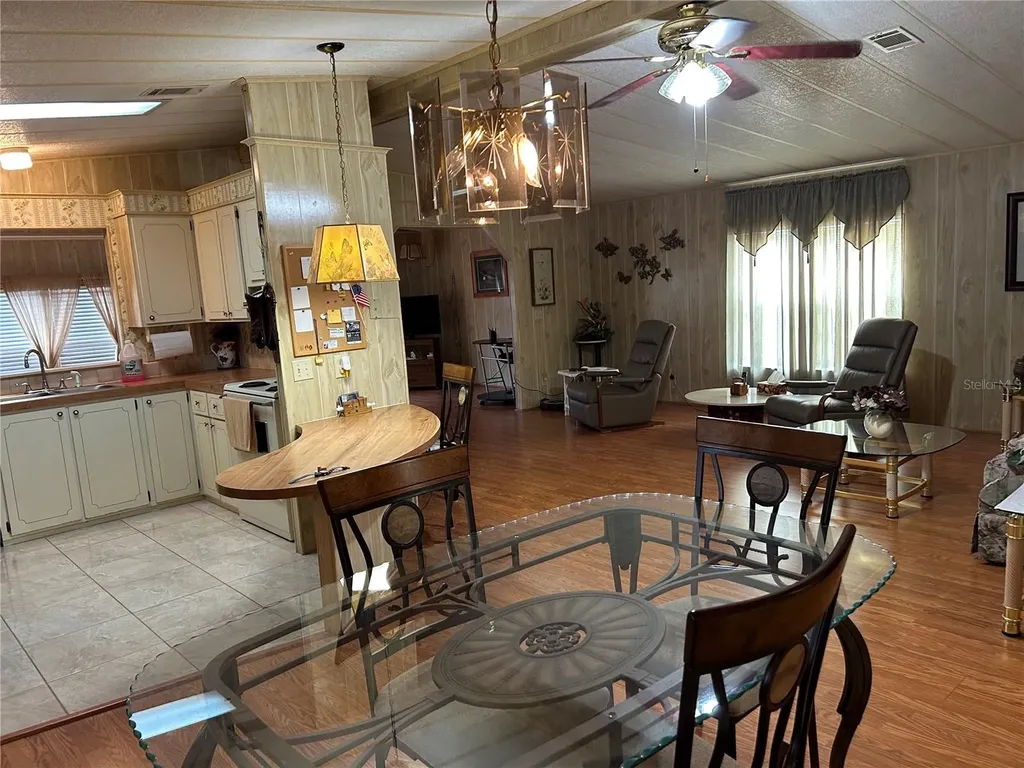 244 Menlo Park Avenue Davenport FL 33897