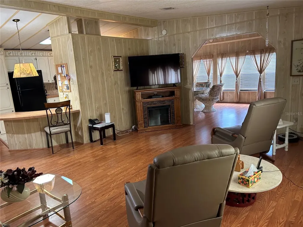 244 Menlo Park Avenue Davenport FL 33897