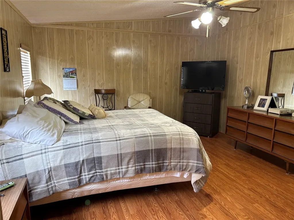 244 Menlo Park Avenue Davenport FL 33897