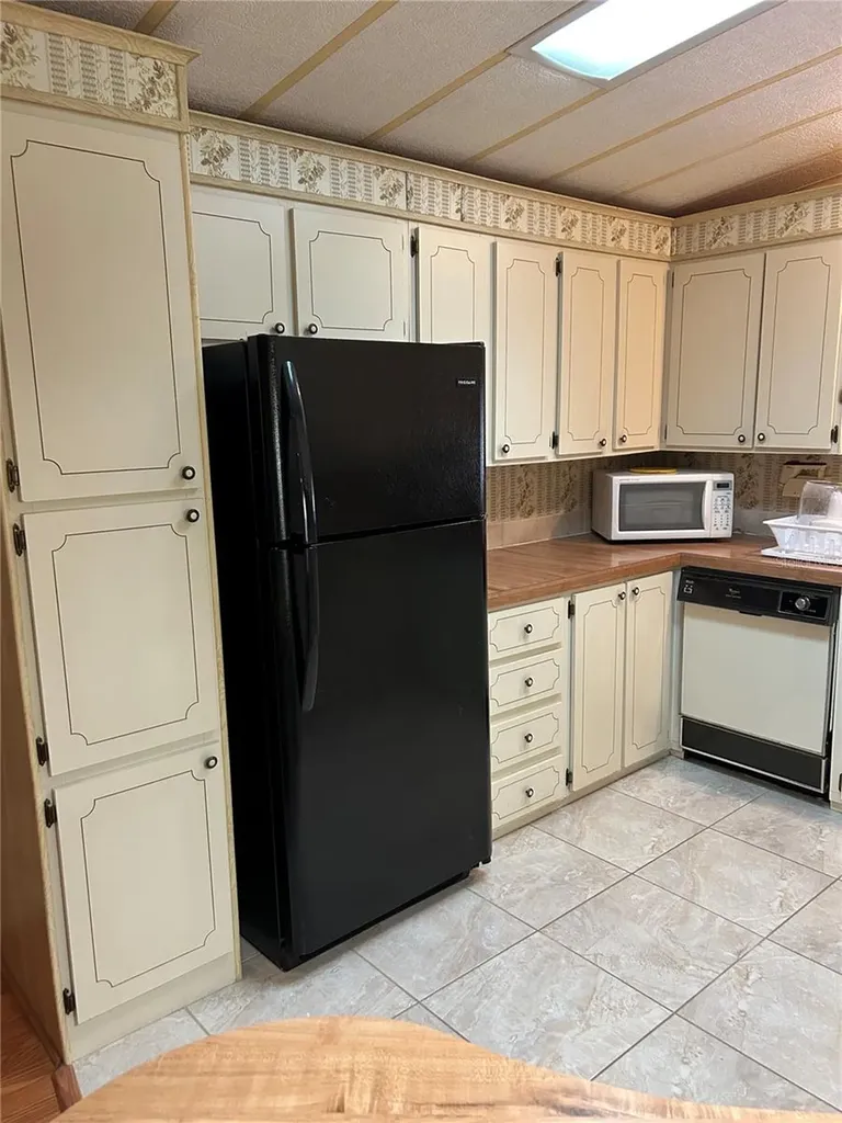 244 Menlo Park Avenue Davenport FL 33897