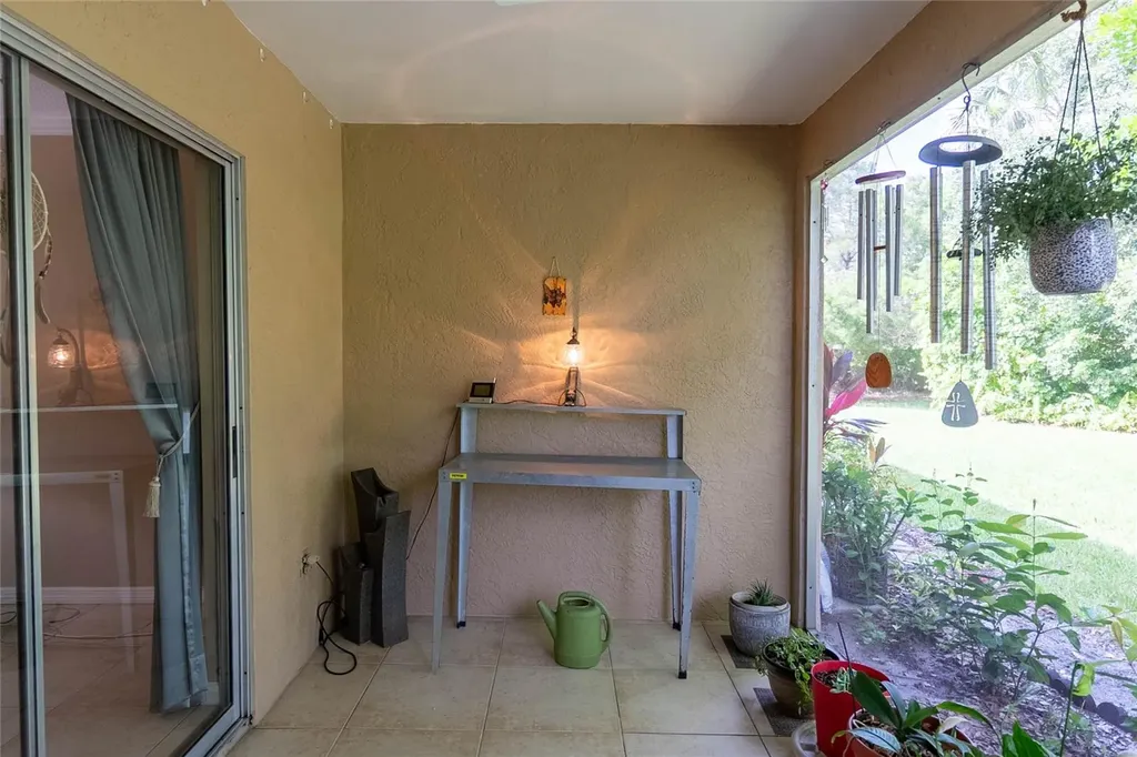 1554 Tallywood Drive Sarasota FL 34237