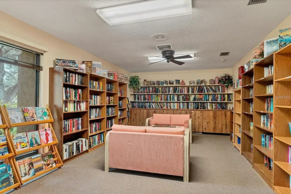 1554 Tallywood Drive Sarasota FL 34237