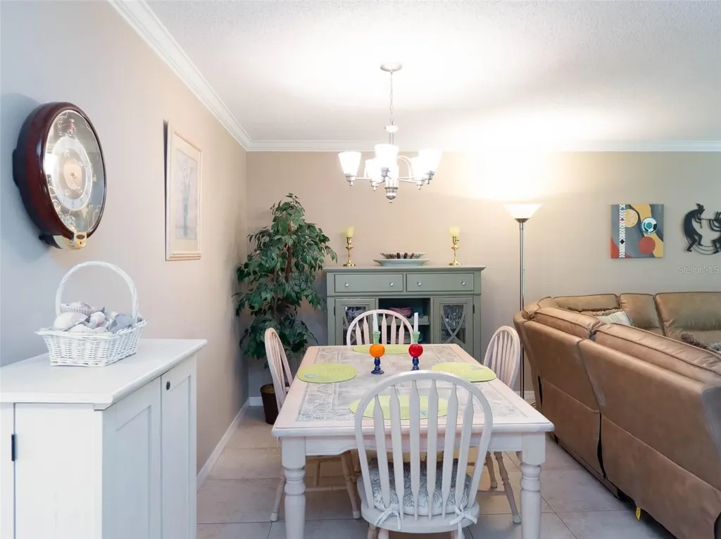1554 Tallywood Drive Sarasota FL 34237