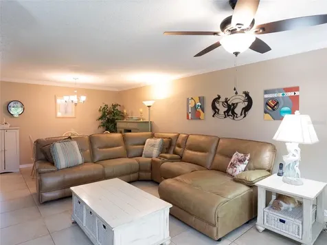 1554 Tallywood Drive Sarasota FL 34237