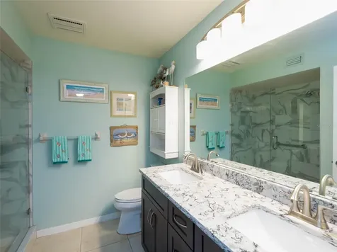 1554 Tallywood Drive Sarasota FL 34237