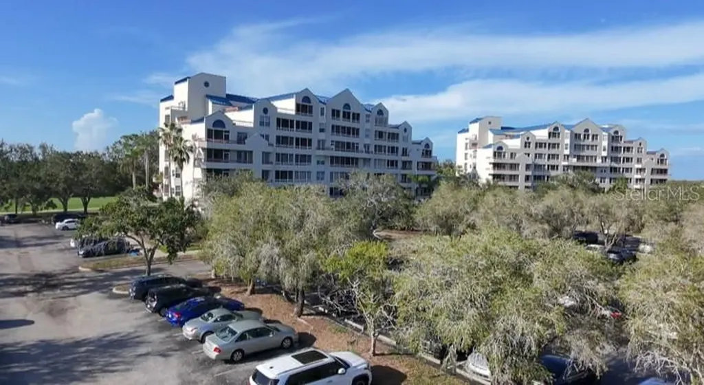2333 Feather Sound Drive Clearwater FL 33762