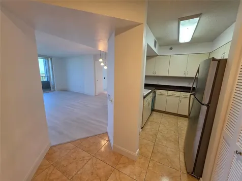 2333 Feather Sound Drive Clearwater FL 33762