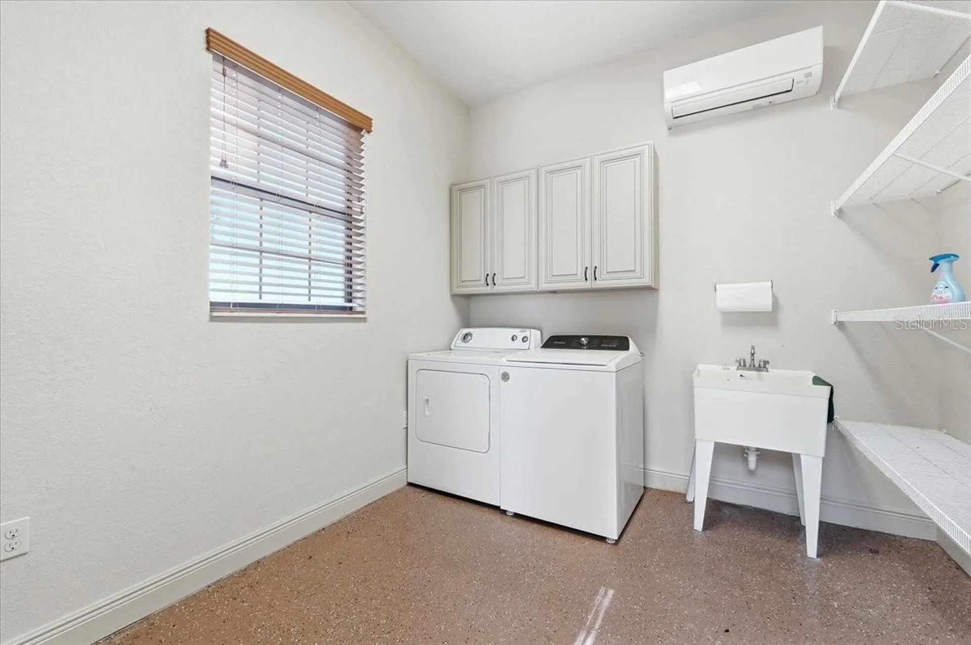 584 Meandering Way Polk City FL 33868