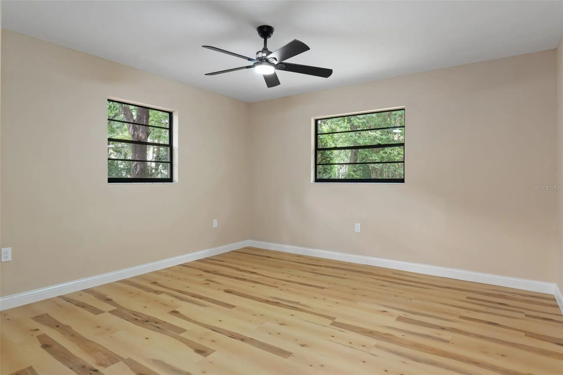 4856 S Driftwood Way Homosassa FL 34448