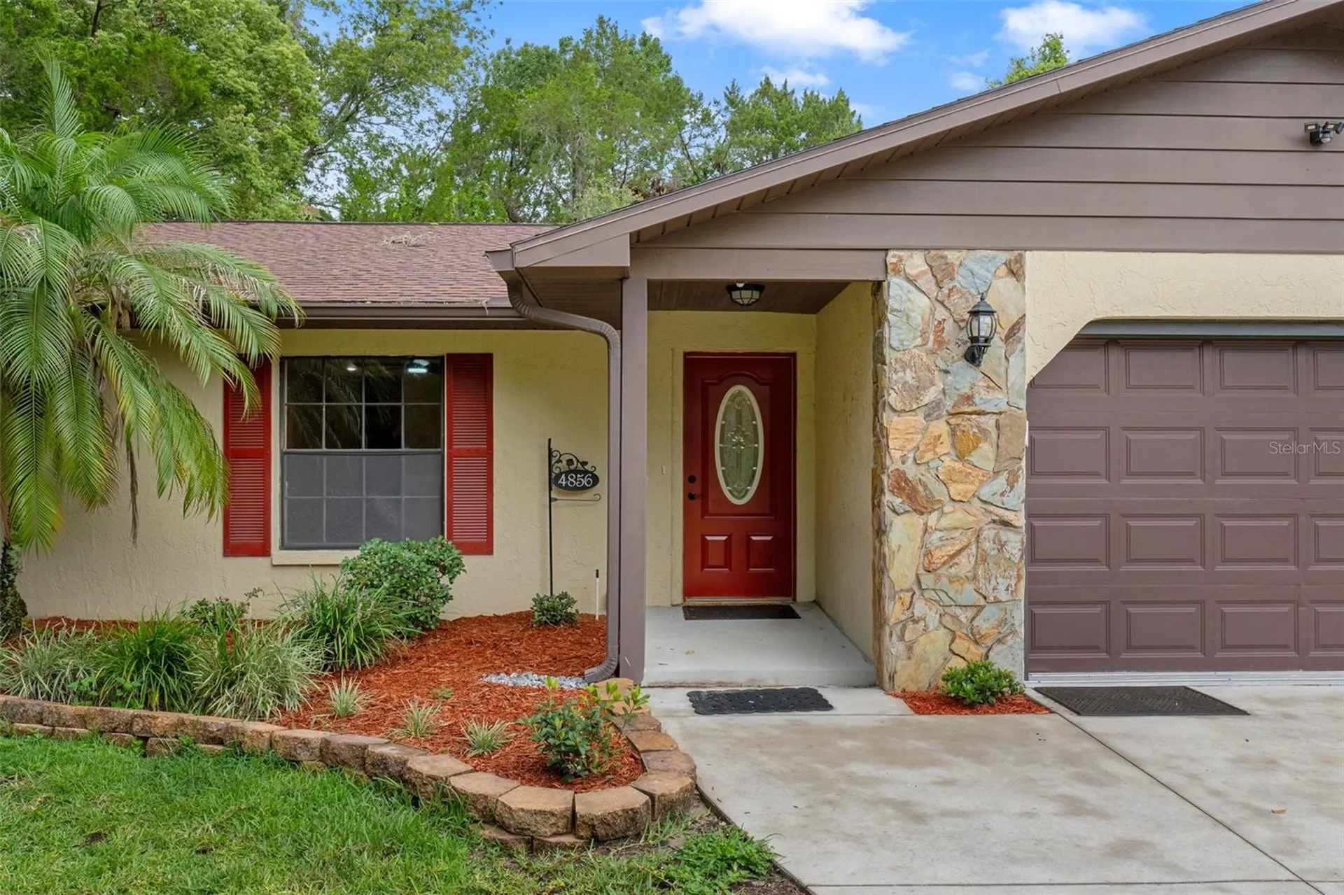 4856 S Driftwood Way Homosassa FL 34448