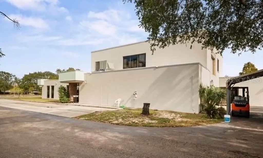 2119 Grand Boulevard Holiday FL 34690