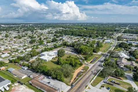 2119 Grand Boulevard Holiday FL 34690