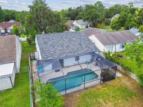 7908 George Washington Lane Tampa FL 33637