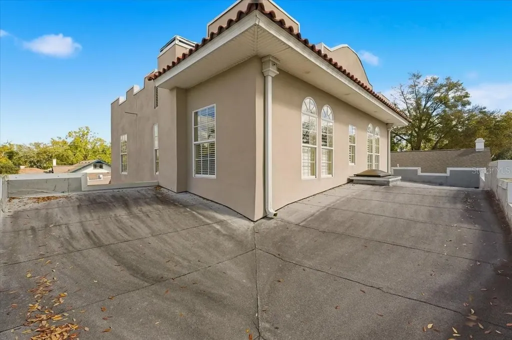 207 W Maxwell Street Lakeland FL 33803