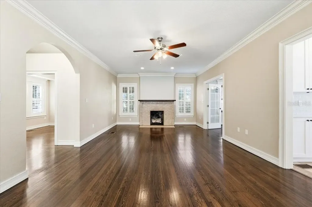 207 W Maxwell Street Lakeland FL 33803