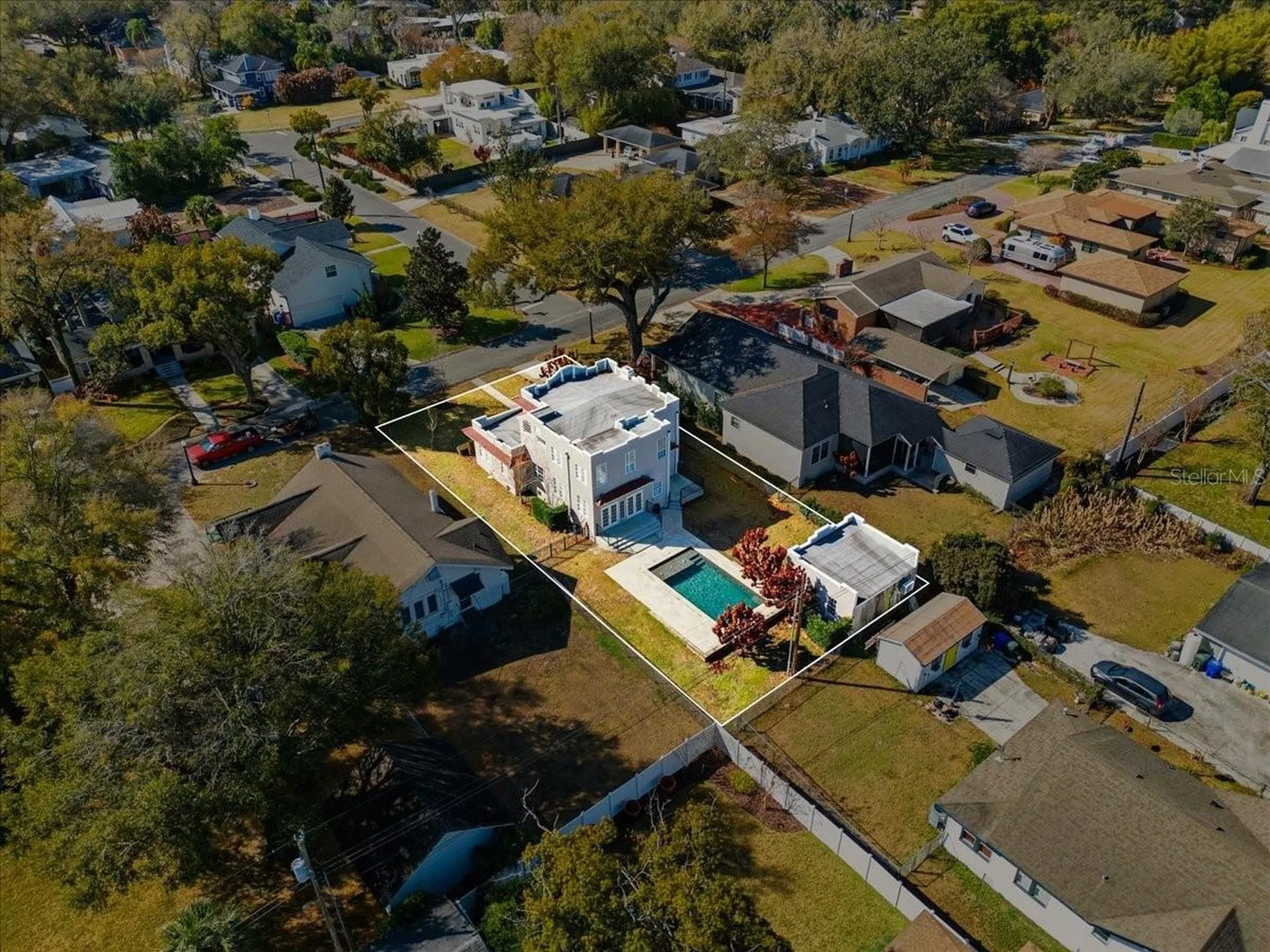 207 W Maxwell Street Lakeland FL 33803