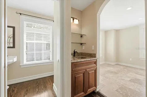 207 W Maxwell Street Lakeland FL 33803