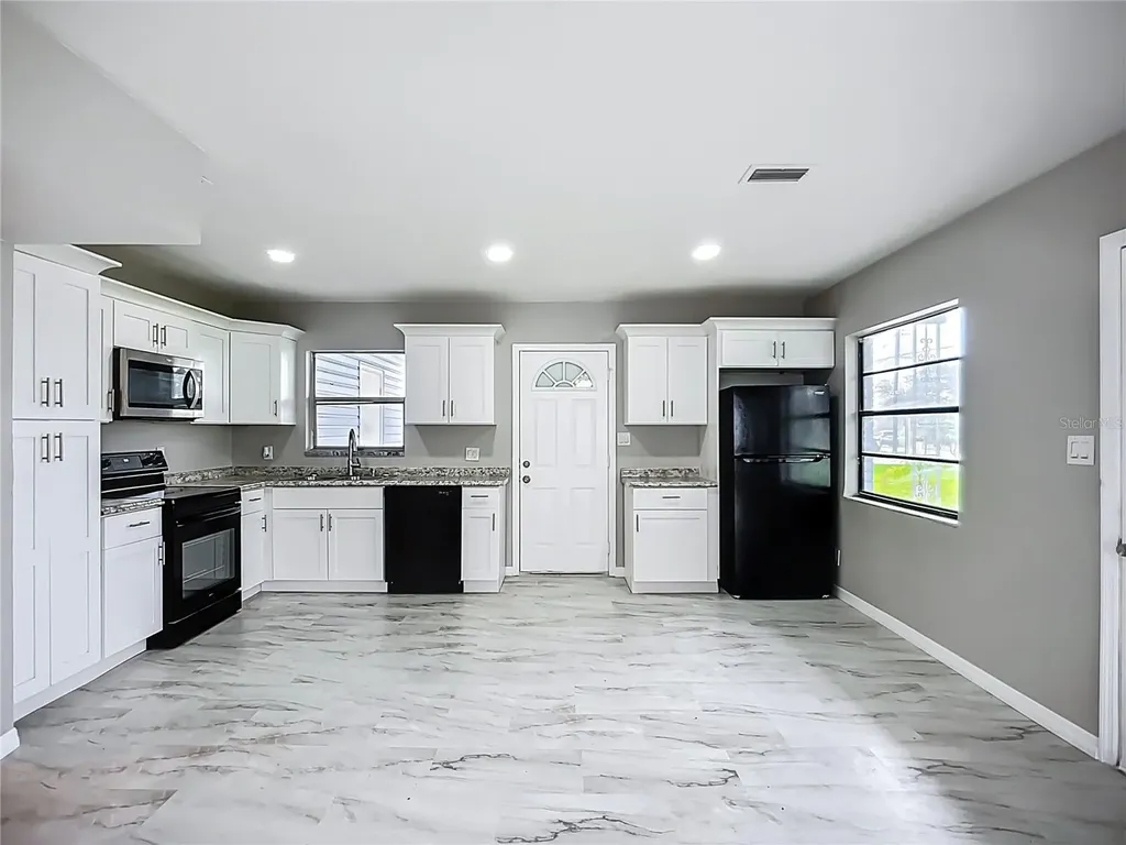 6228 Florida Circle W Apollo Beach FL 33572