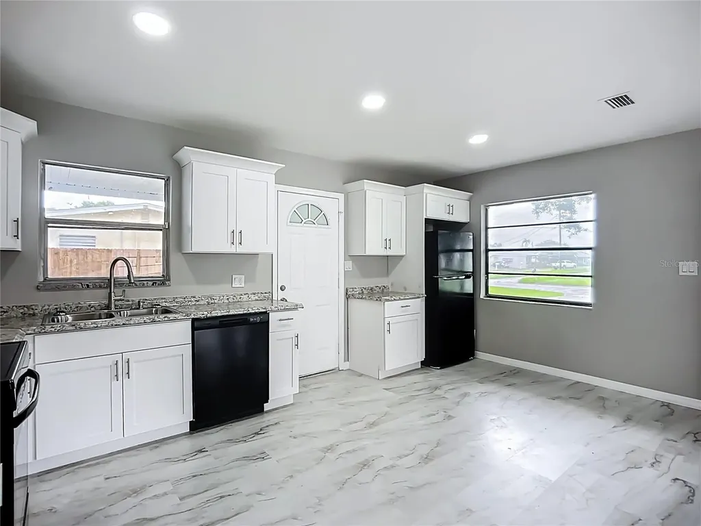 6228 Florida Circle W Apollo Beach FL 33572