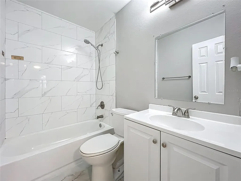 6228 Florida Circle W Apollo Beach FL 33572