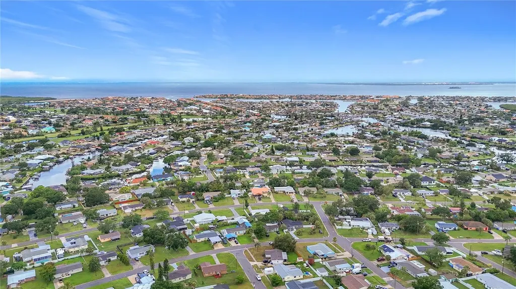 6228 Florida Circle W Apollo Beach FL 33572