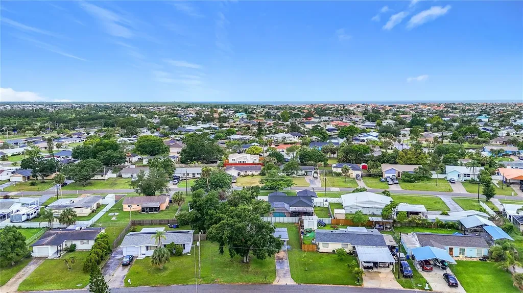 6228 Florida Circle W Apollo Beach FL 33572