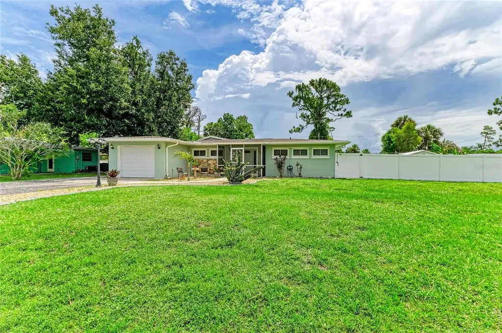 557 Reading Street NW Port Charlotte FL 33952