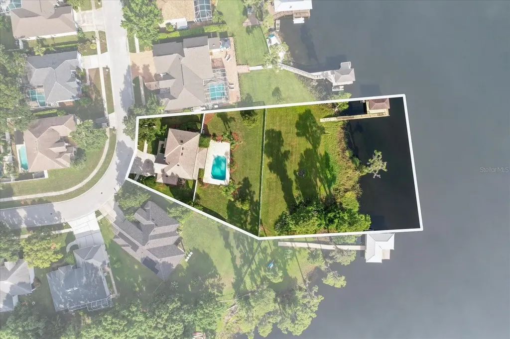 1300 Wyndham Lakes Drive Odessa FL 33556