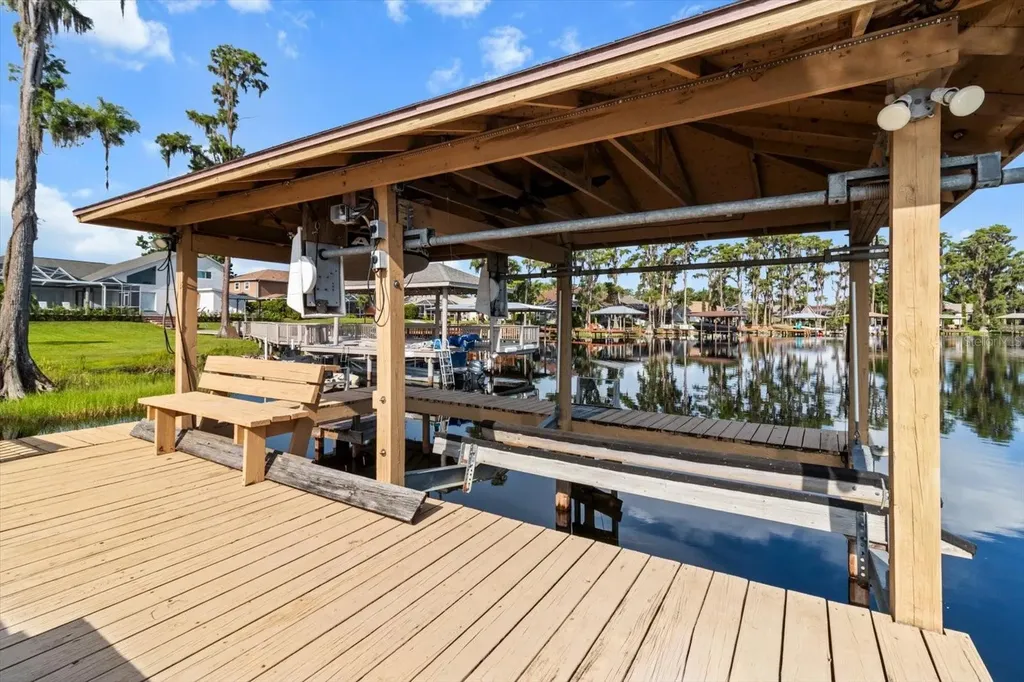 1300 Wyndham Lakes Drive Odessa FL 33556
