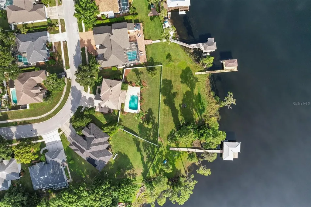 1300 Wyndham Lakes Drive Odessa FL 33556