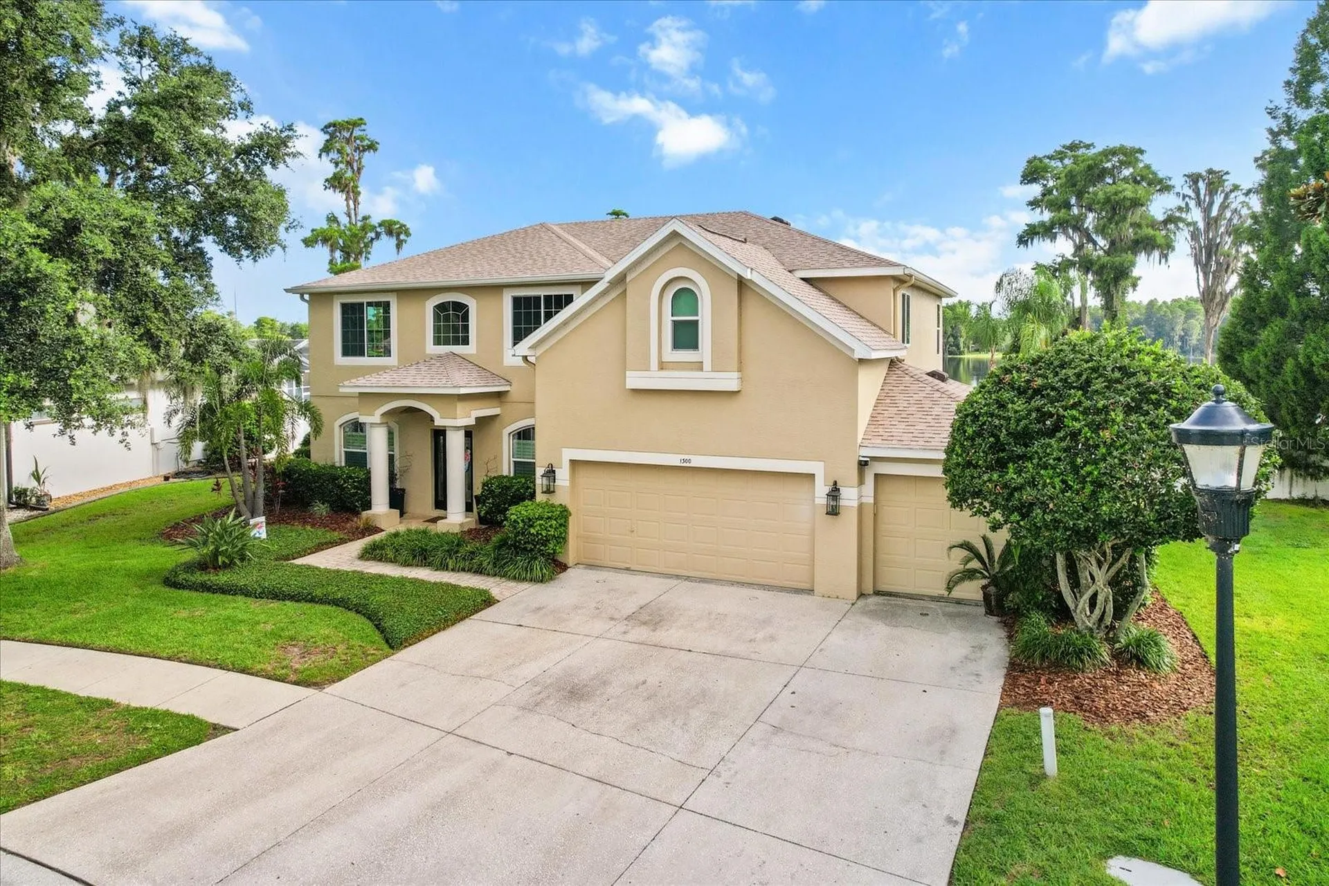 1300 Wyndham Lakes Drive Odessa FL 33556