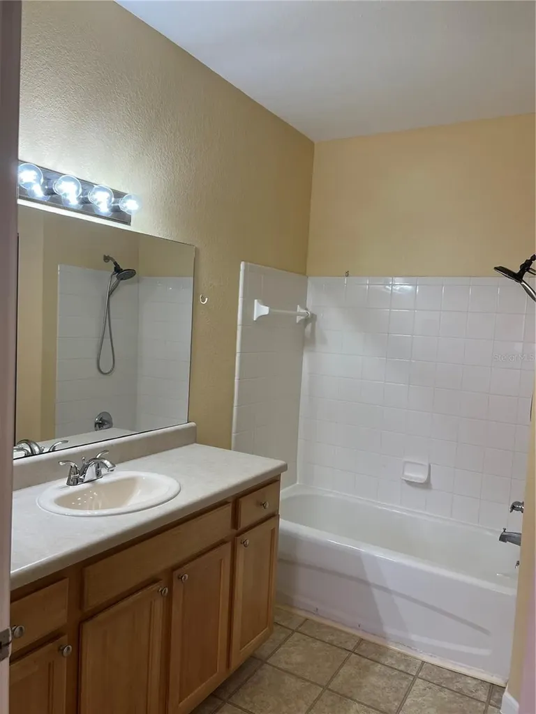 9093 Lee Vista Boulevard Orlando FL 32829