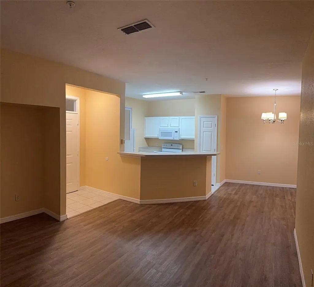9093 Lee Vista Boulevard Orlando FL 32829